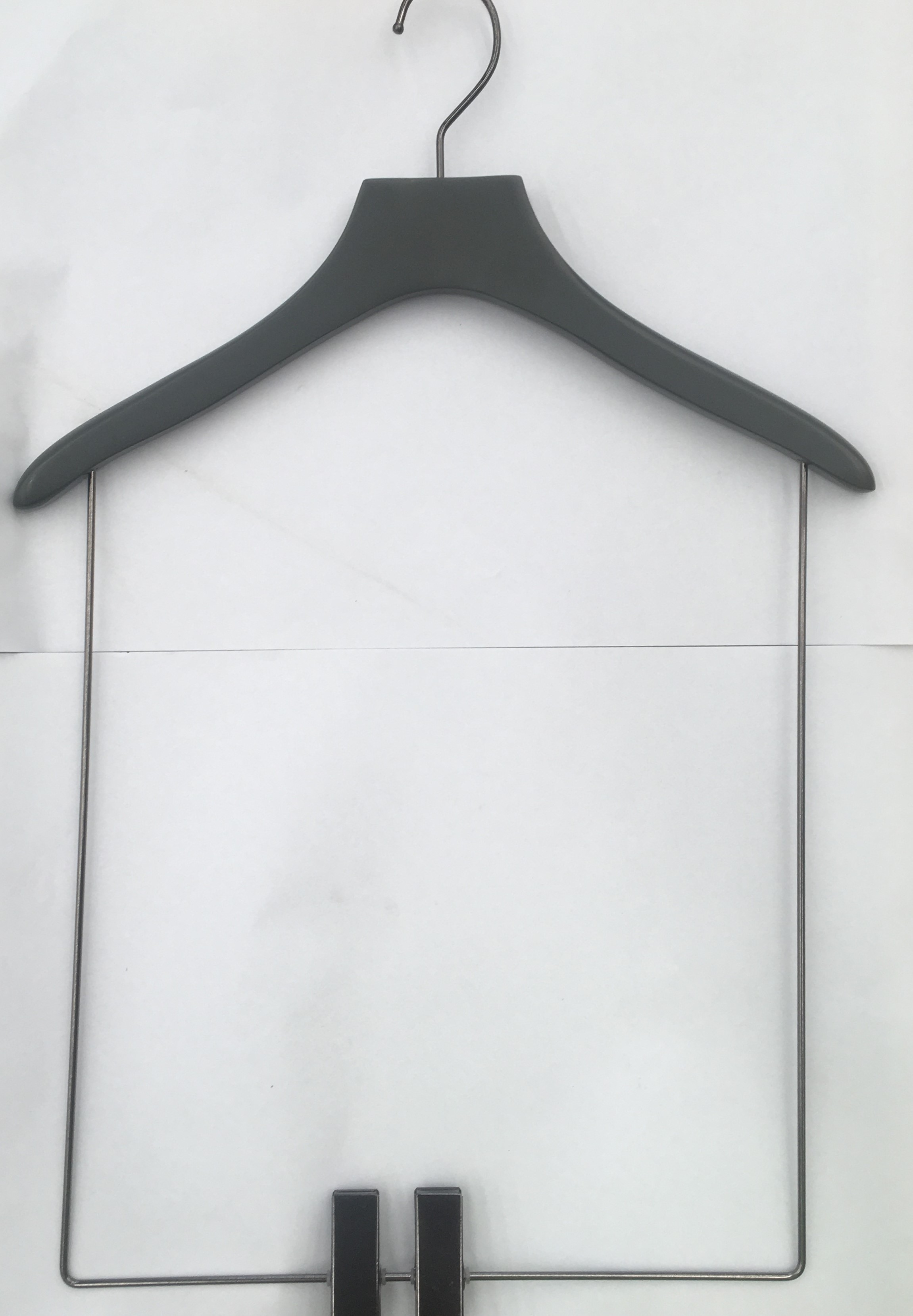 Carton COS38LCBG Grey Display Hanger w. Bar & Clip