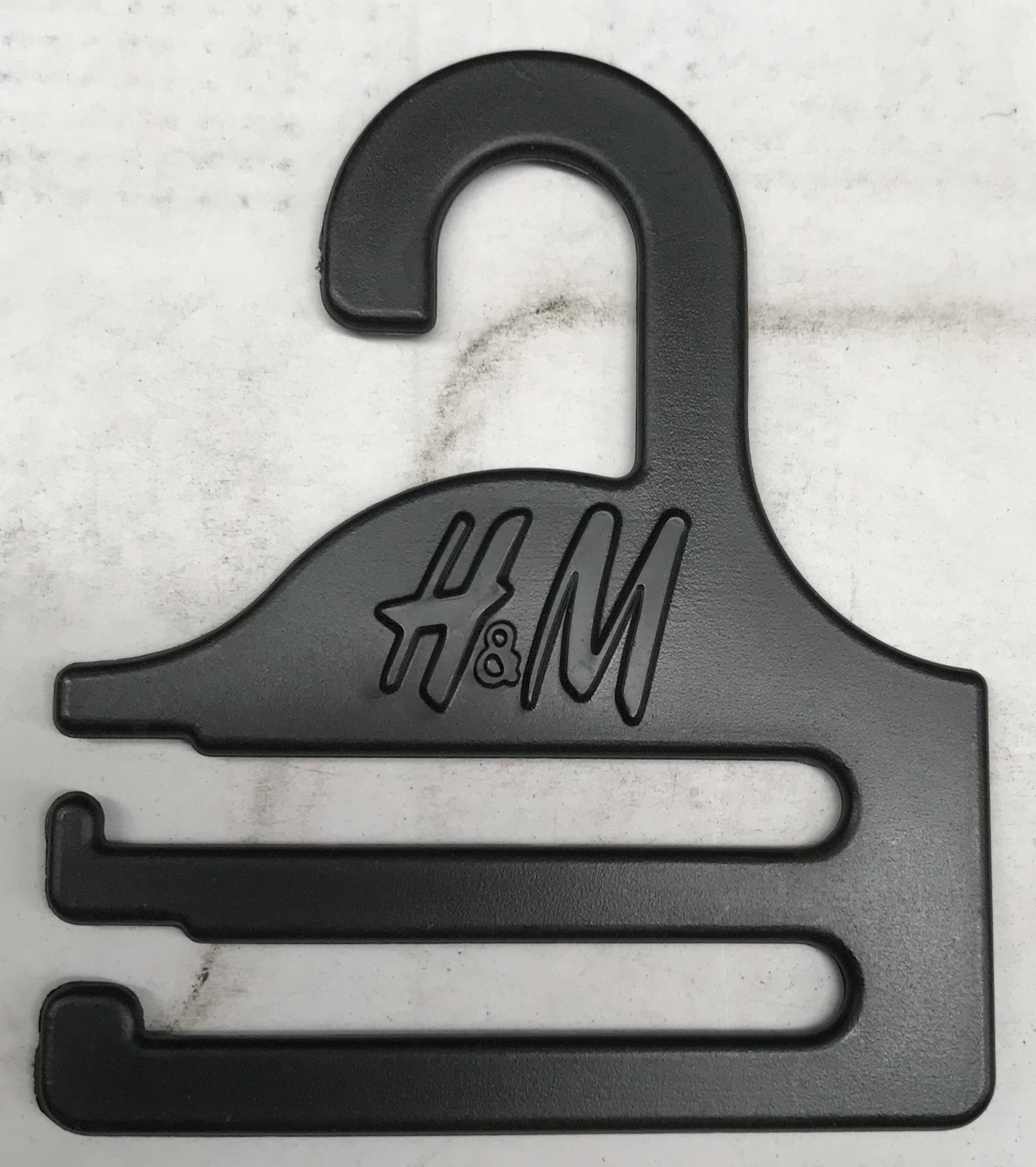 Pack 357-HM Tie Hanger